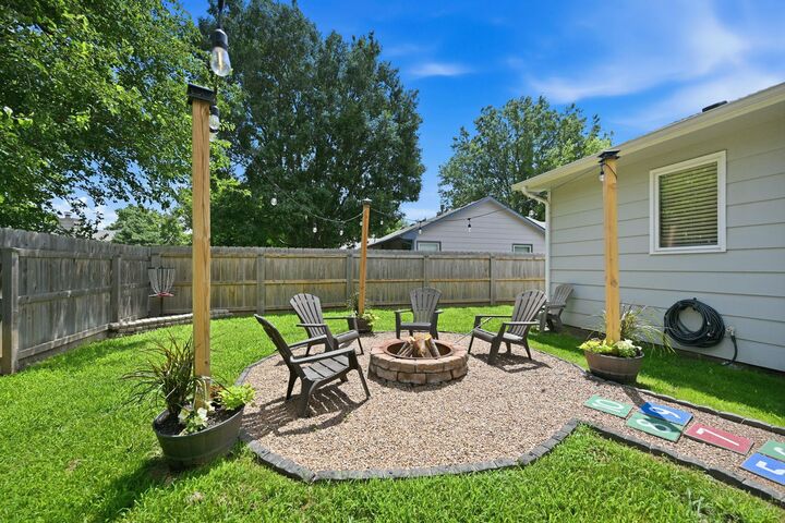 Property Photo:  11814 W Jamesburg St  KS 67212-6457 