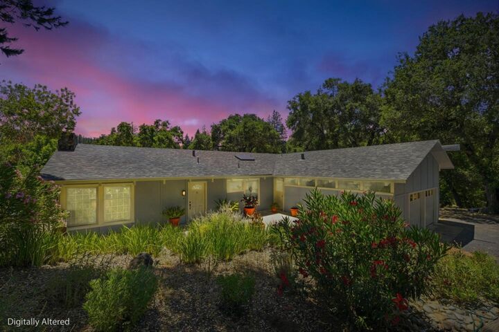 Property Photo:  13531 Old Oak Way  CA 95070 