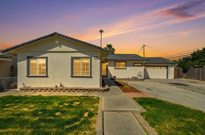 Property Photo:  693 Bedivere Drive  CA 95127 