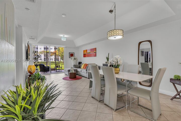 Property Photo:  10710 NW 66th St 104  FL 33178 