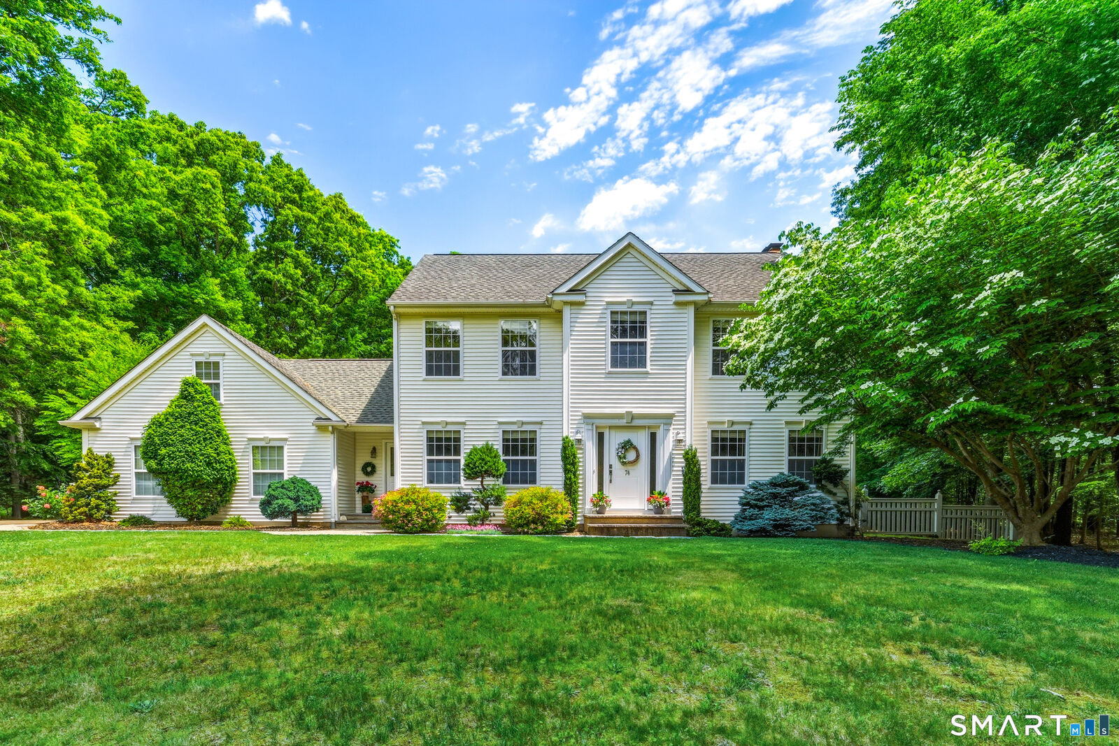 Property Photo: 74 Avebury Lane CT 06084