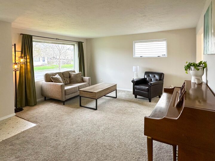 Property Photo: 611 E Joseph Ave WA 99208