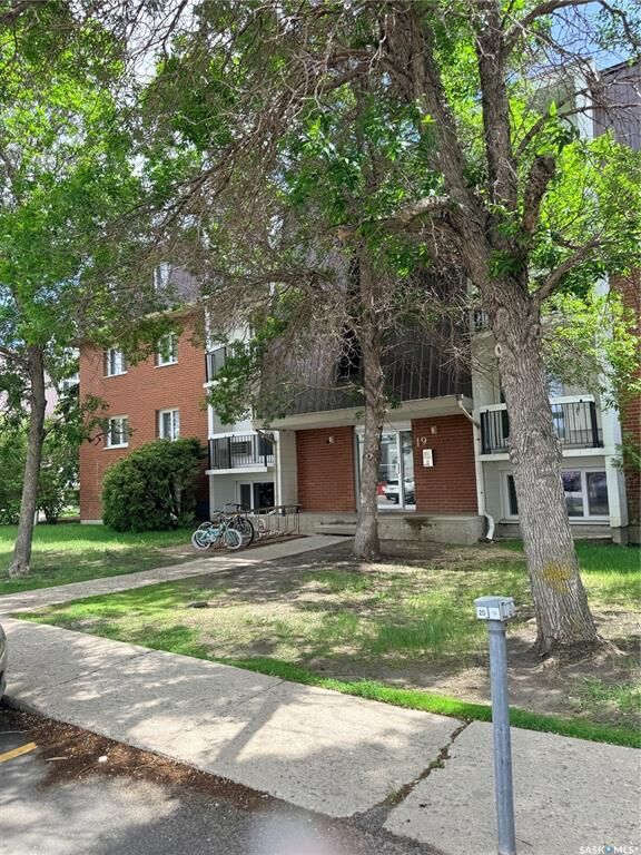 Property Photo: 19 Centennial Street 12 SK S4S 6P8