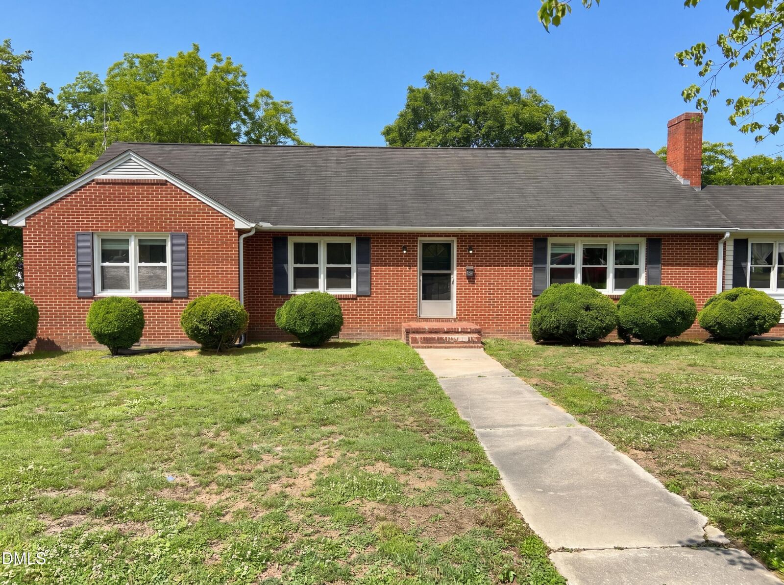 Property Photo:  309 Broad Street  NC 27565 