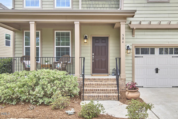 Property Photo:  304 Shorehouse Way  NC 27540 