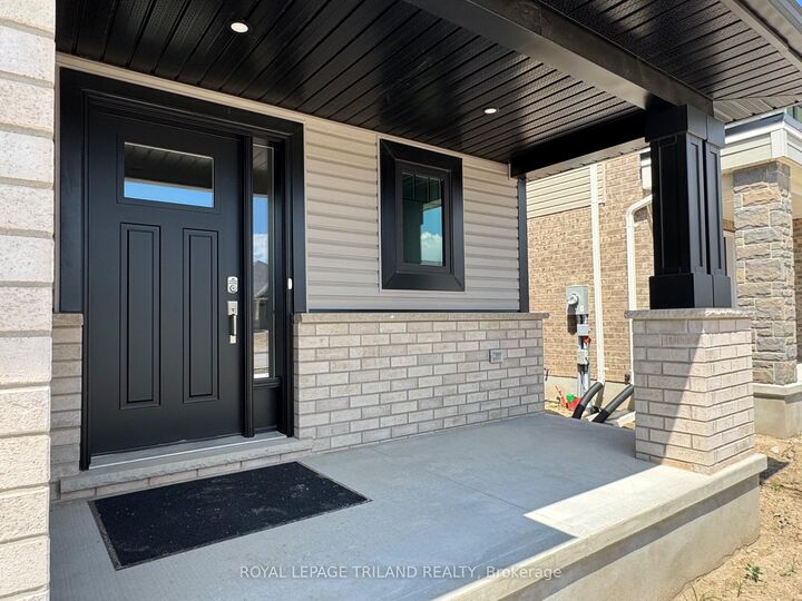 Property Photo: 116 Styles Drive ON N5R 0N8