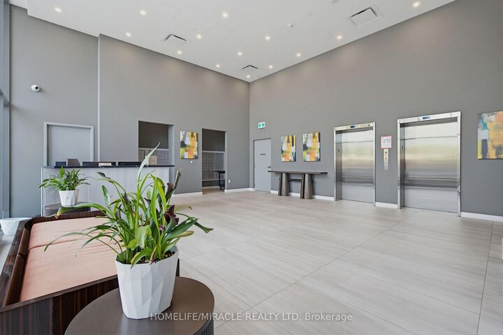 Property Photo: 859 The Queensway N/A 605 ON M8Z 1N8