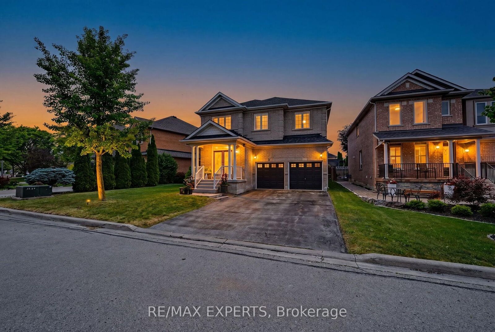 Property Photo: 15 Arrowood Crescent ON L4H 2R4