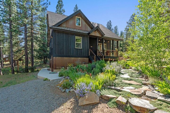 Property Photo: 305 Mountain View Road CA 96124-0000