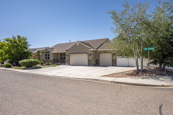 Property Photo: 3893 W 1475 N UT 84721