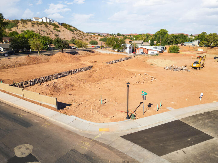 Property Photo:  1420 Clara Crossing  UT 84765 