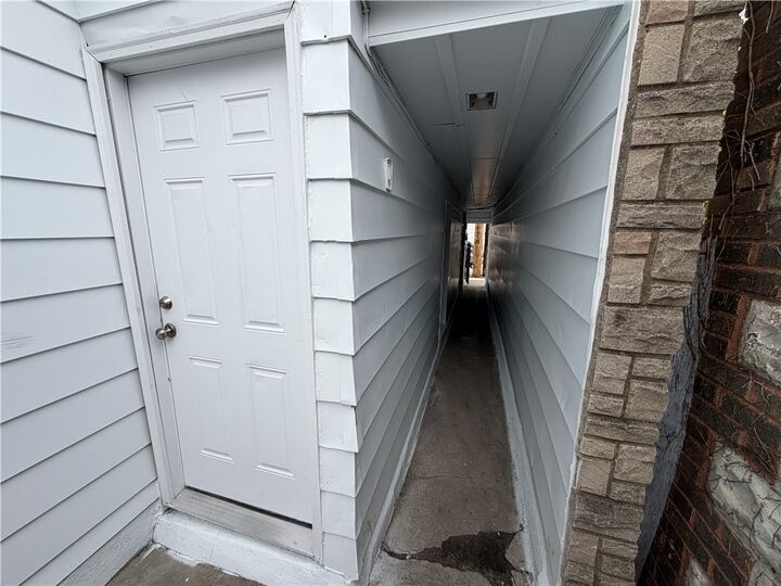 Property Photo: 98 S 15th St PA 15203