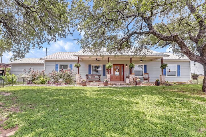 Property Photo: 2271 County Road 112 TX 78611