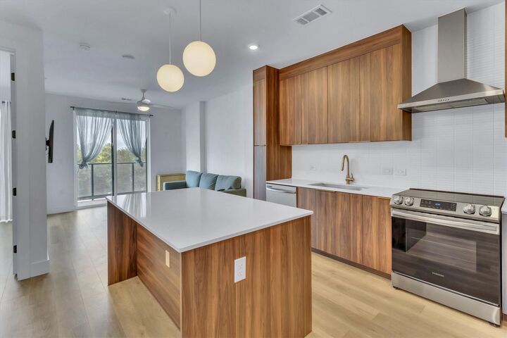 Property Photo: 1701 Simond Avenue 226 TX 78723