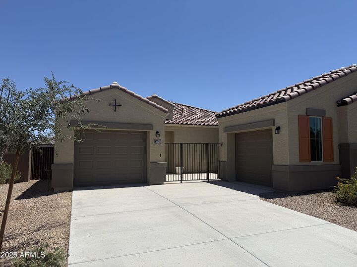 Property Photo:  30011 W Cheery Lynn Road  AZ 85396 