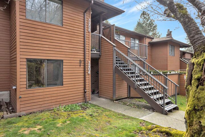 Property Photo: 10620 150 Street 1204 BC V3R 7S1