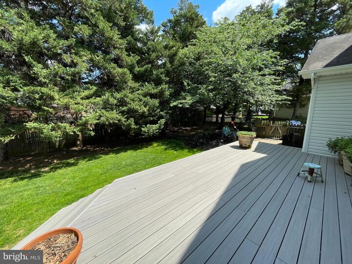 Property Photo:  2809 N Underwood Street  VA 22213 