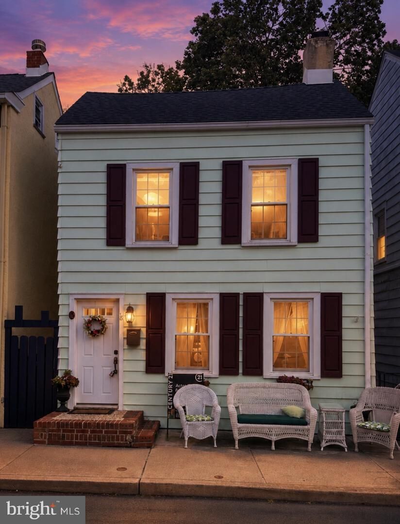 Property Photo:  18 Miles Avenue  NJ 08505 