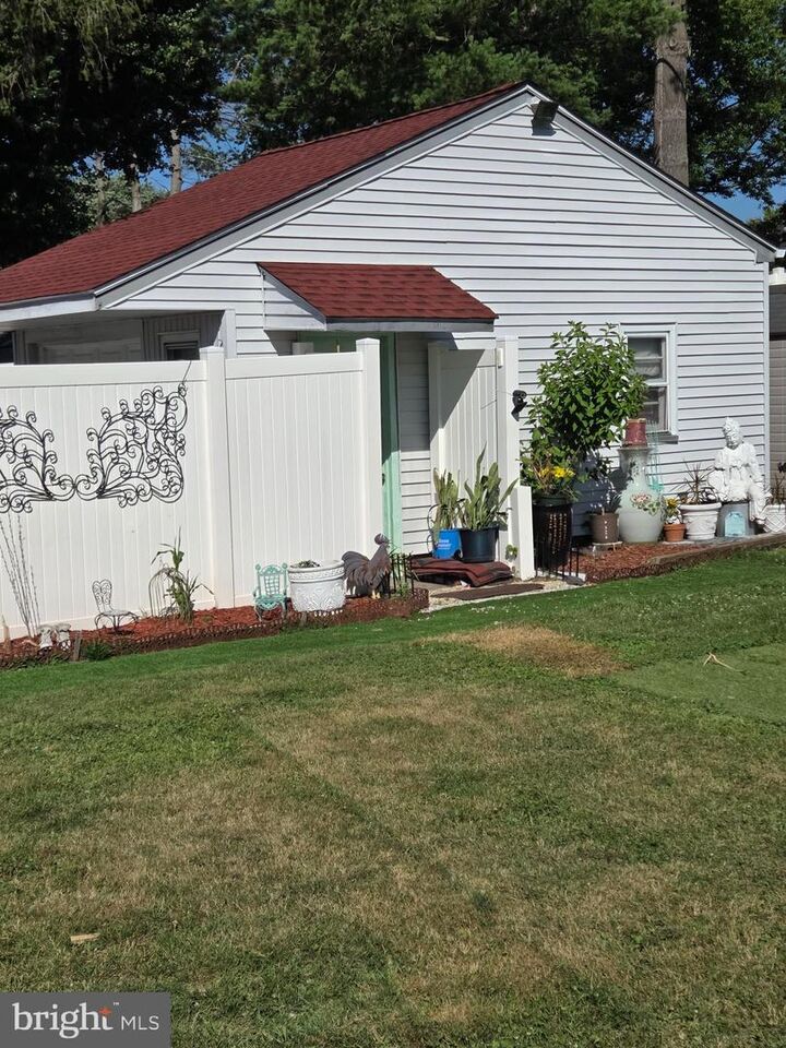 Property Photo: 9 Willingboro Road NJ 08080