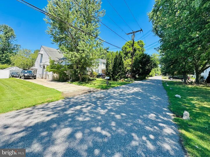 Property Photo:  8608 Oak Road  MD 21219 