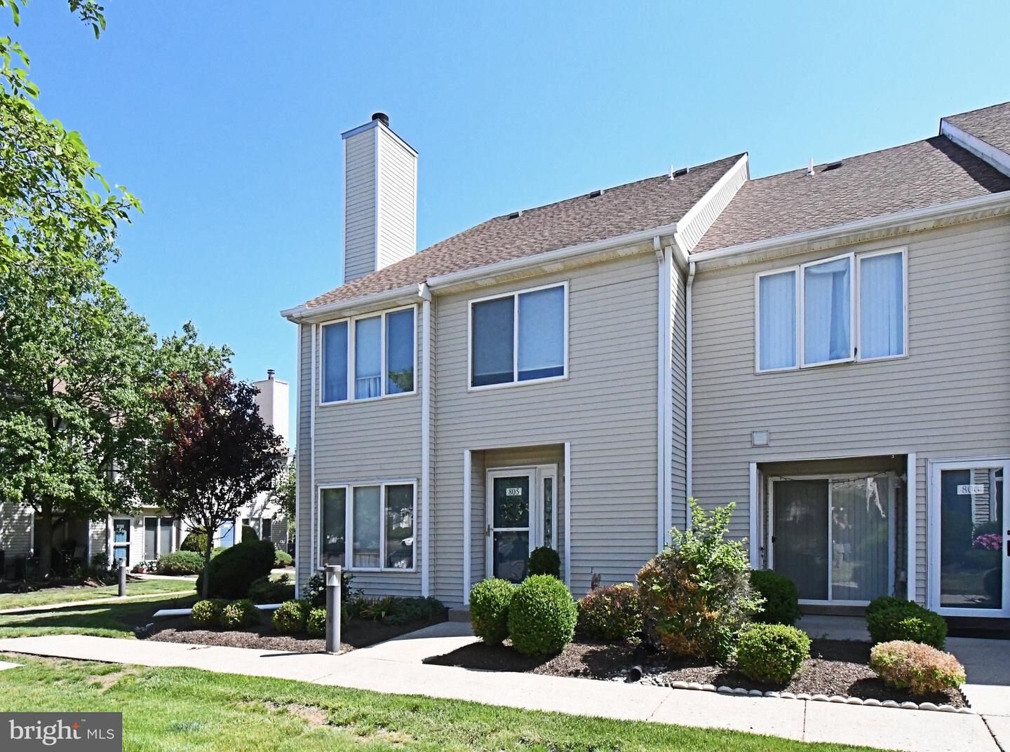 Property Photo: 805 Karens Court 805 PA 19454