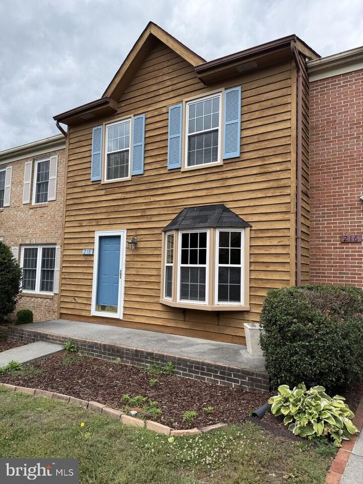 Property Photo: 218 Tudor Drive VA 22603