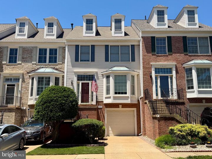 Property Photo:  7035 Kings Manor Drive  VA 22315 
