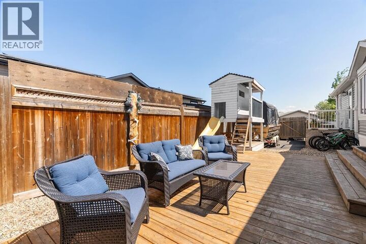 Property Photo:  373 McKinlay Crescent  AB T9K 2N1 