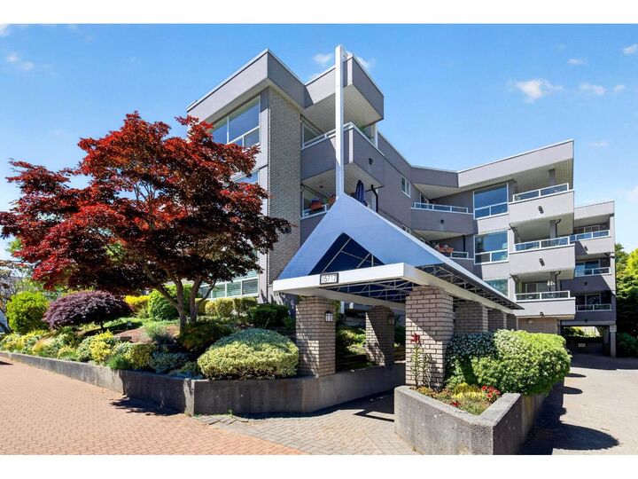 Property Photo:  15717 Marine Drive 202  BC V4B 1E4 
