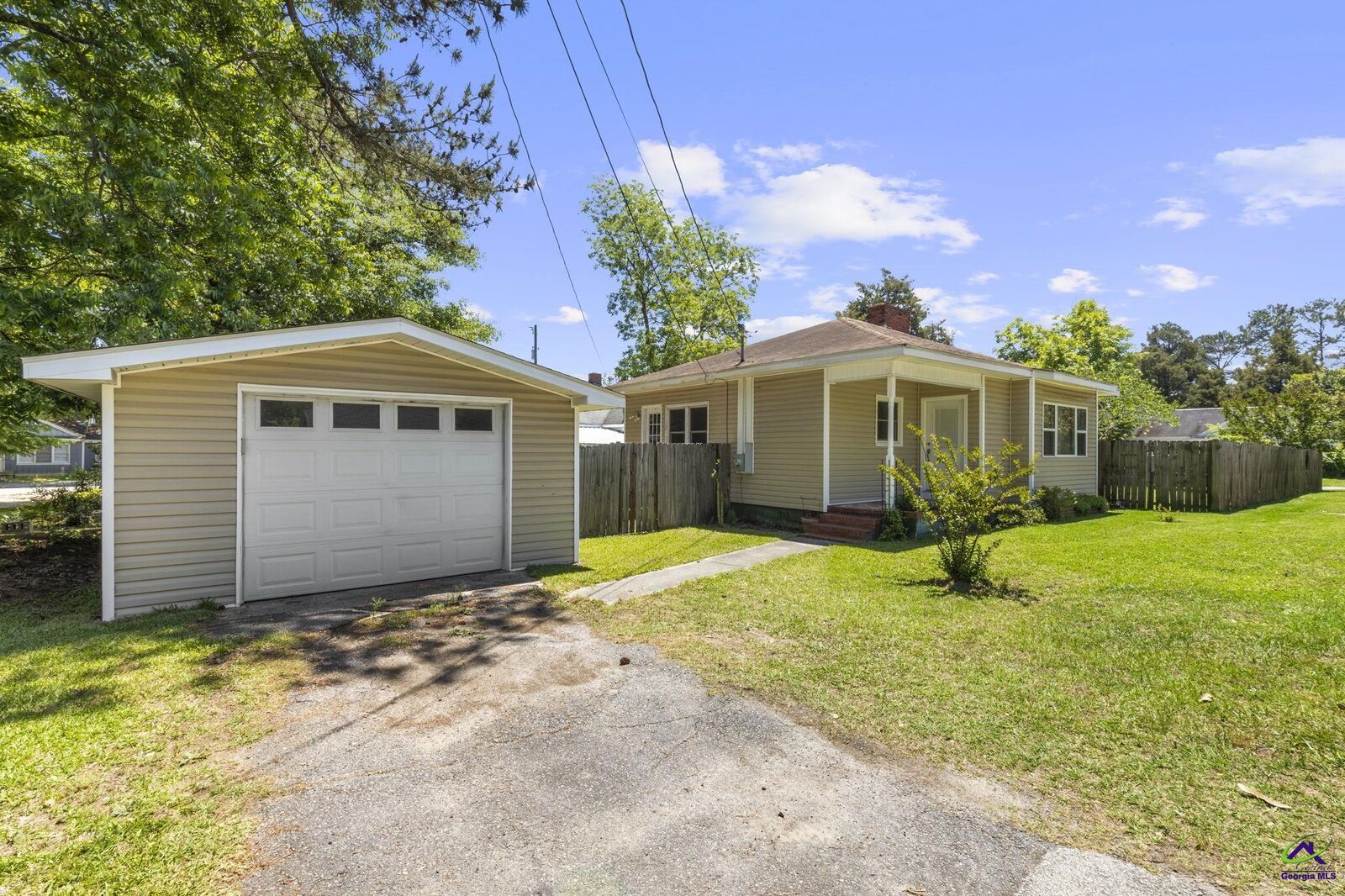 Property Photo: 130 S Pleasant Hill Road GA 31088