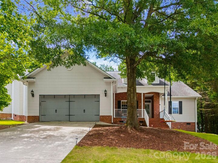 Property Photo:  12029 Spinnaker Drive  SC 29708 