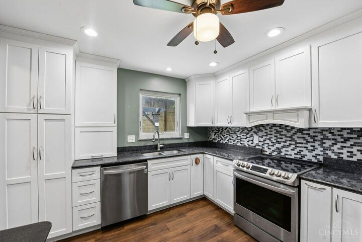 Property Photo: 10421 Twinkle Lane OH 45242