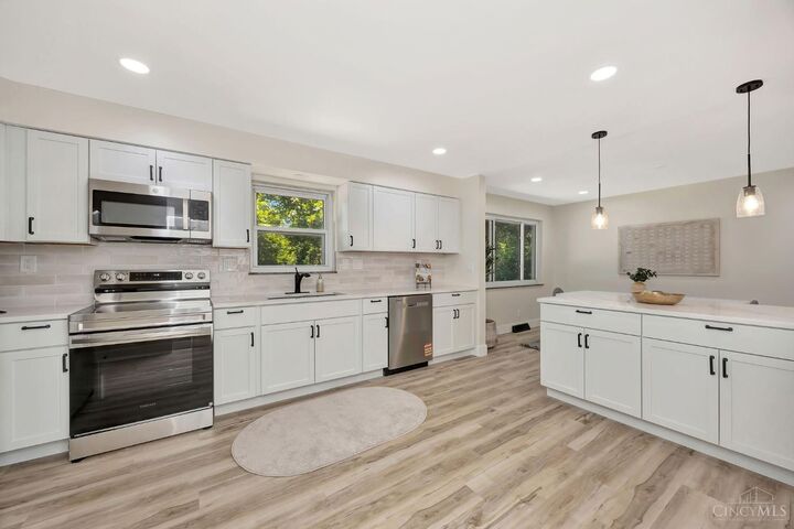 Property Photo:  9431 Rockport Drive  OH 45231 