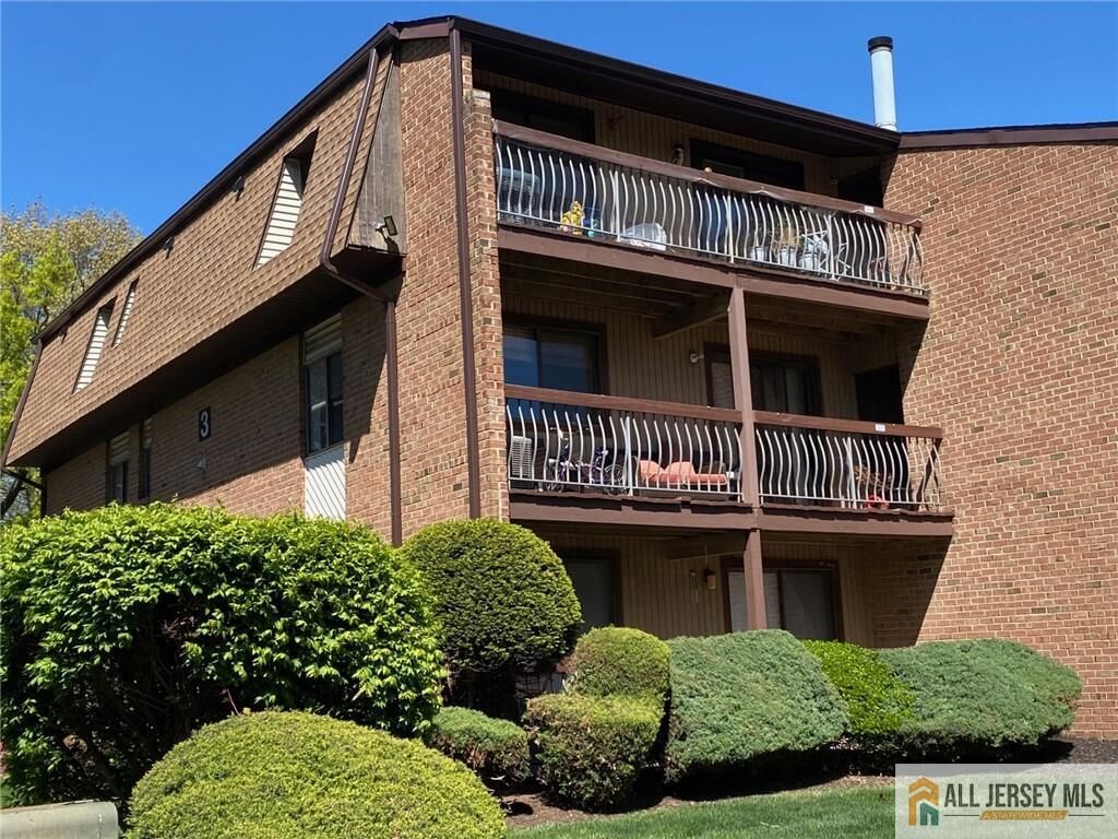 Property Photo: 301 Edison Glen Terrace 301 NJ 08837