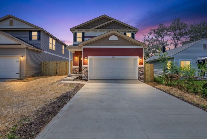 Property Photo: 1521 Delbert Road OH 43219
