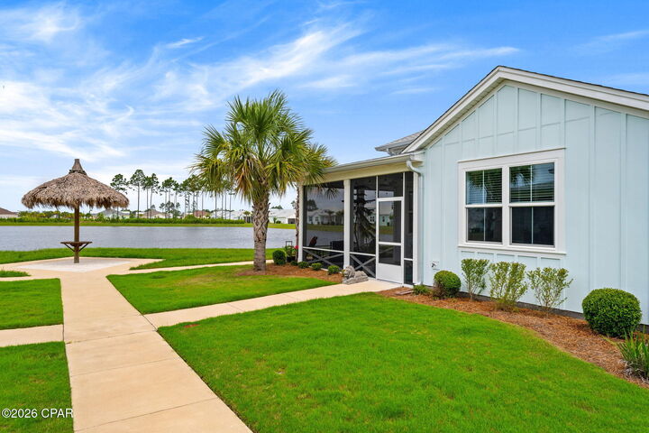Property Photo:  8658 Weekend Drive  FL 32413 