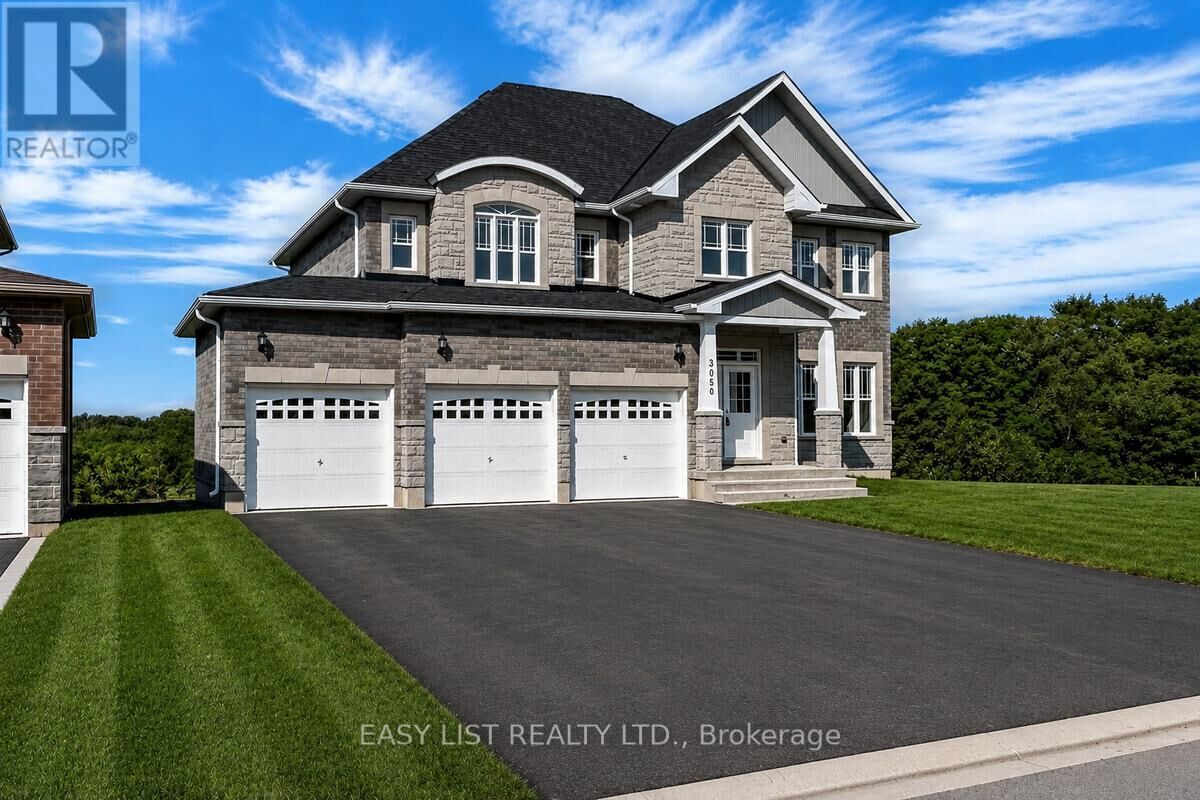 Property Photo:  3050 Sierra Drive  ON L3V 8L9 