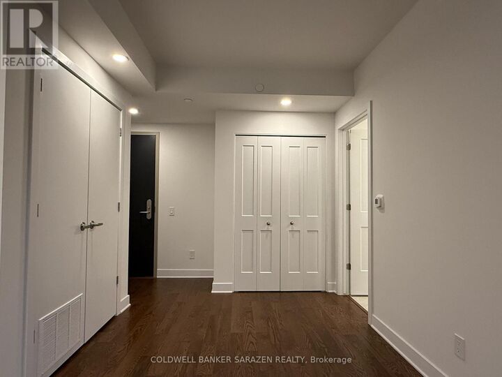 Property Photo: 180 George Street 503 ON K1N 0G8