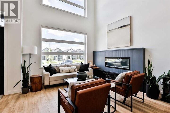 Property Photo:  3027 47 Street South  AB T1K 8L5 