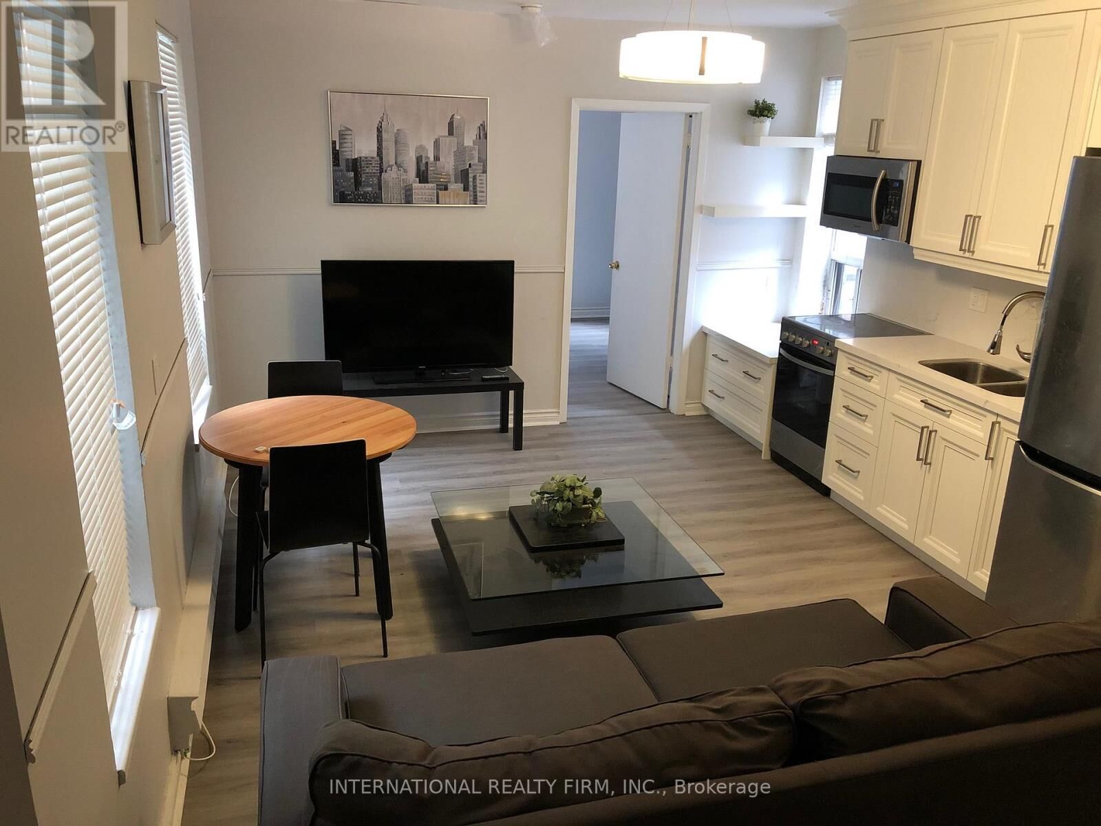 Property Photo:  274 George Street 2B  ON M5A 2N1 