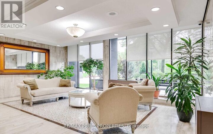 Property Photo:  115 Antibes Drive 907  ON M2R 2Y9 