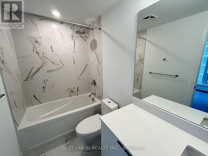Property Photo: 8 Olympic Garden Drive S2801 ON M2M 0B9