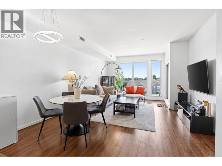 Property Photo: 4099 Stolberg Street 562 BC V6X 0J4