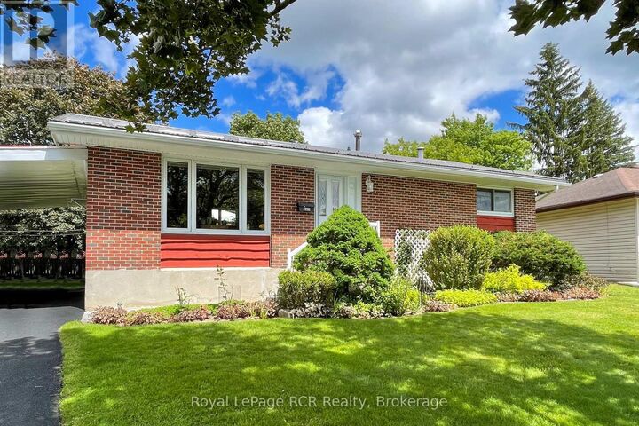 Property Photo: 541 18th Avenue ON N4N 3B2