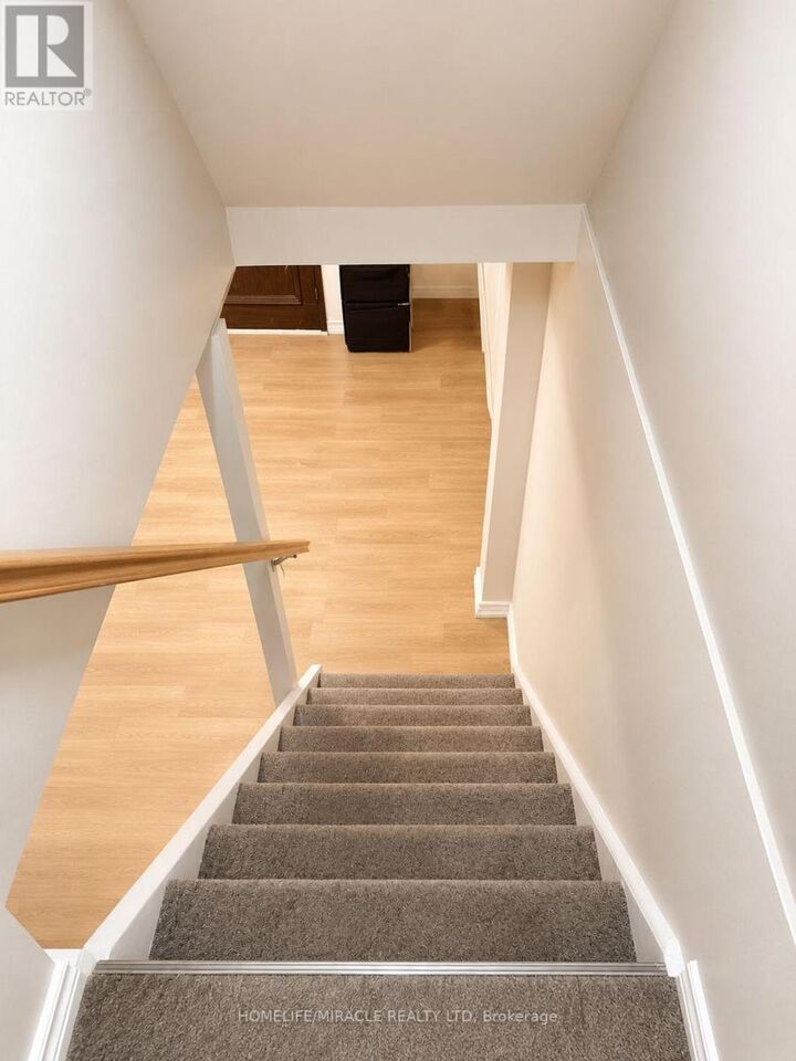 Property Photo: 10 Trelawn Parkway Bsmt ON L3C 1W3