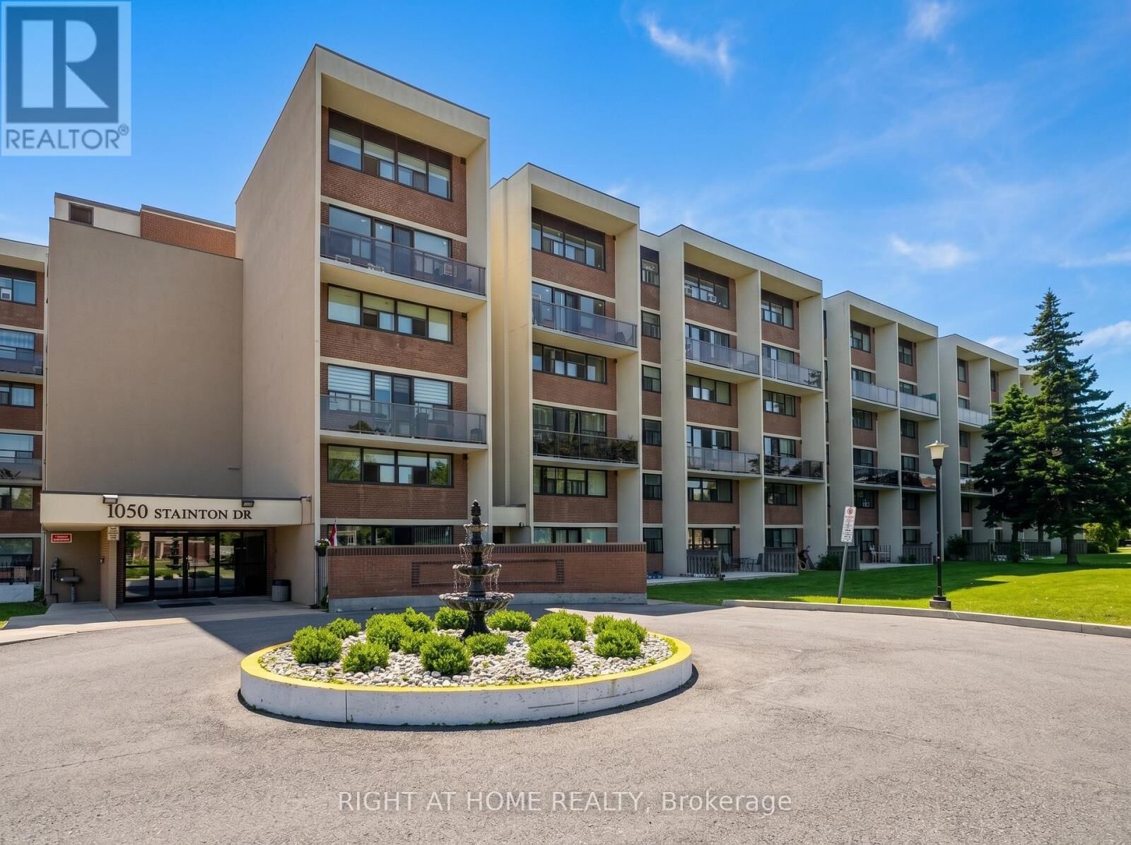 Property Photo: 1050 Stainton Drive 201 ON L5C 2T8