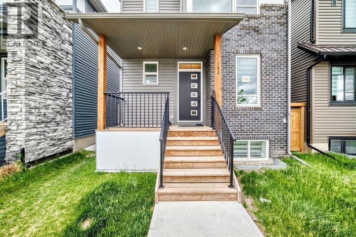 Property Photo:  132 Setonstone Gardens Southeast  AB T3M 3V6 