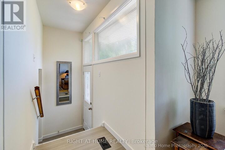 Property Photo: 116 Longford Drive ON L3Y 2Y5