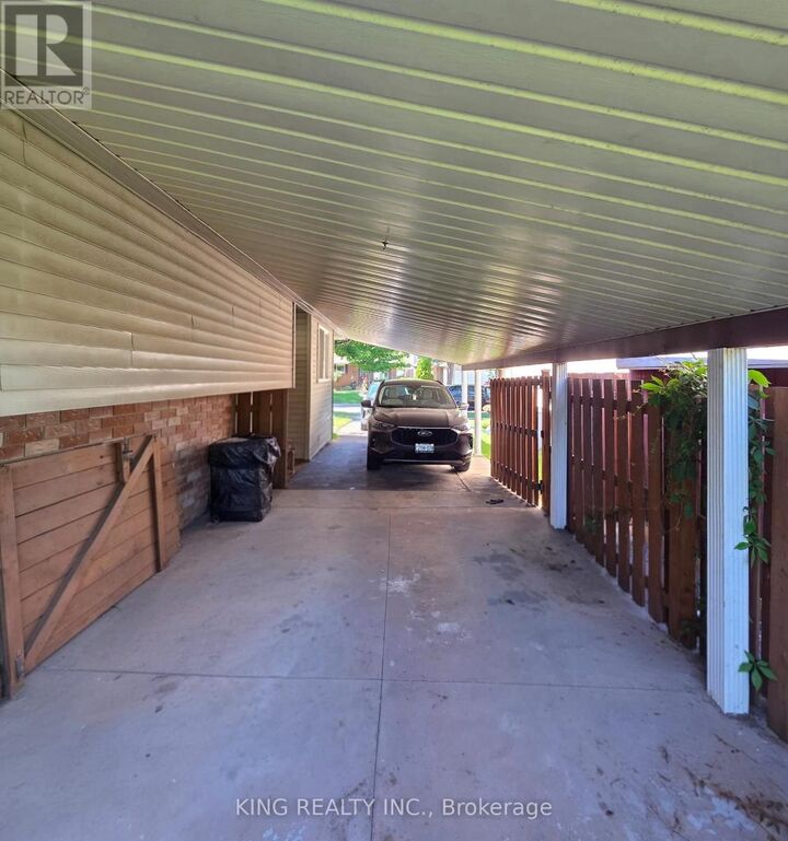 Property Photo: 287 Portsmouth Crescent East ON N5V 4E1