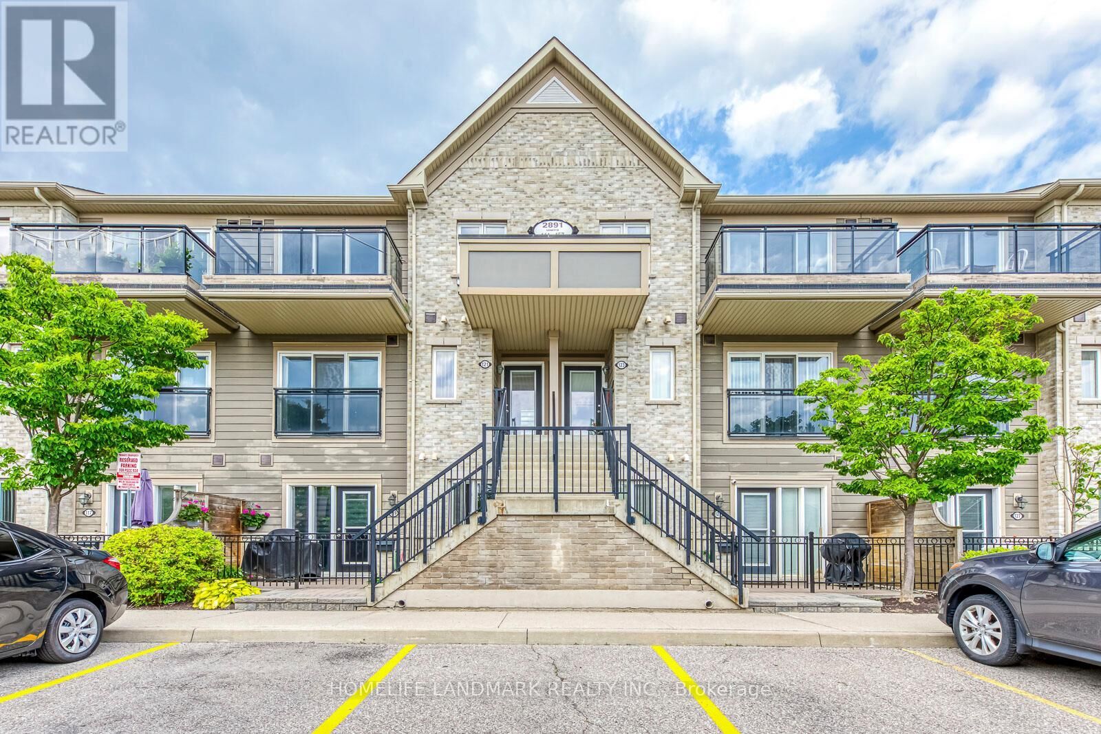 Property Photo:  2891 Rio Court 121  ON L5M 0S3 